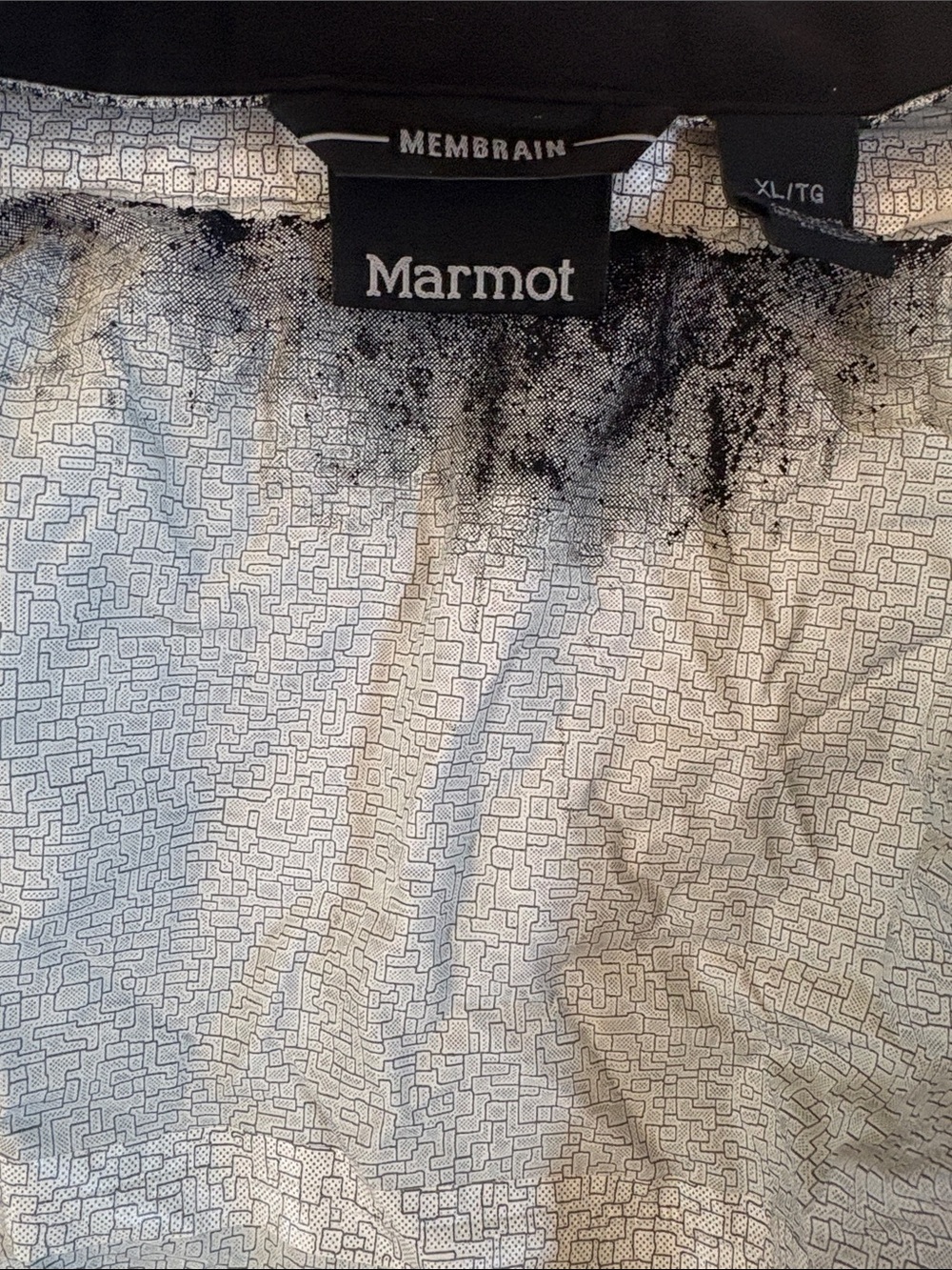 Marmot Black Packable Shell Jacket - Picture 5 of 7